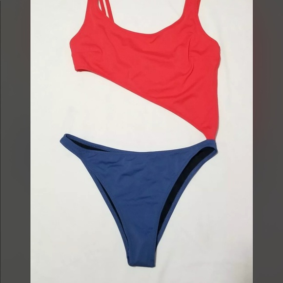 Solid & Striped one piece - Picture 4 of 5